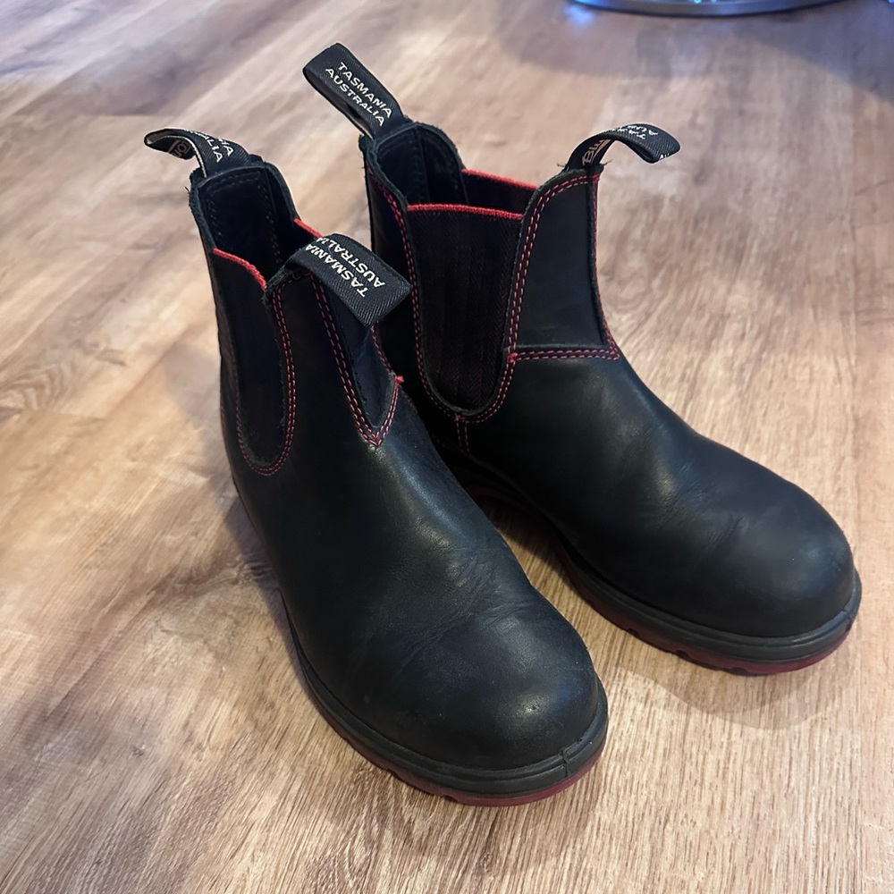 Blundstone WOMEN'S CLASSICS #2342 Chelsea Boots